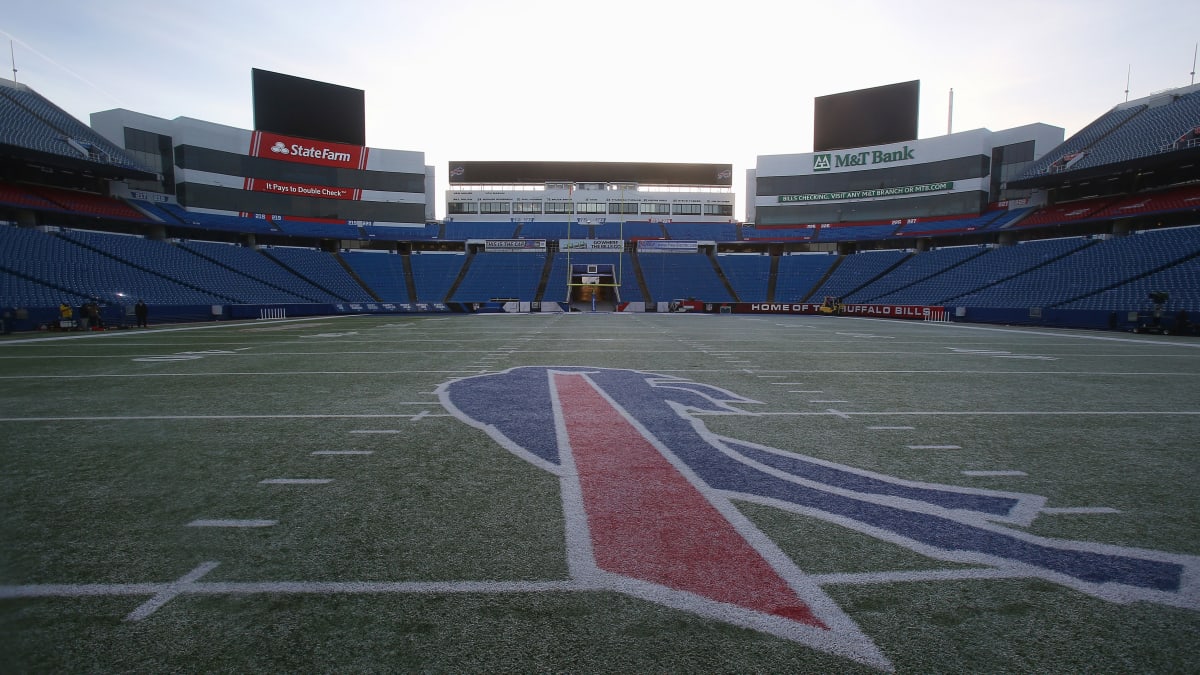 Meet Kathryn Smith, the NFL's first female full-time assistant coach