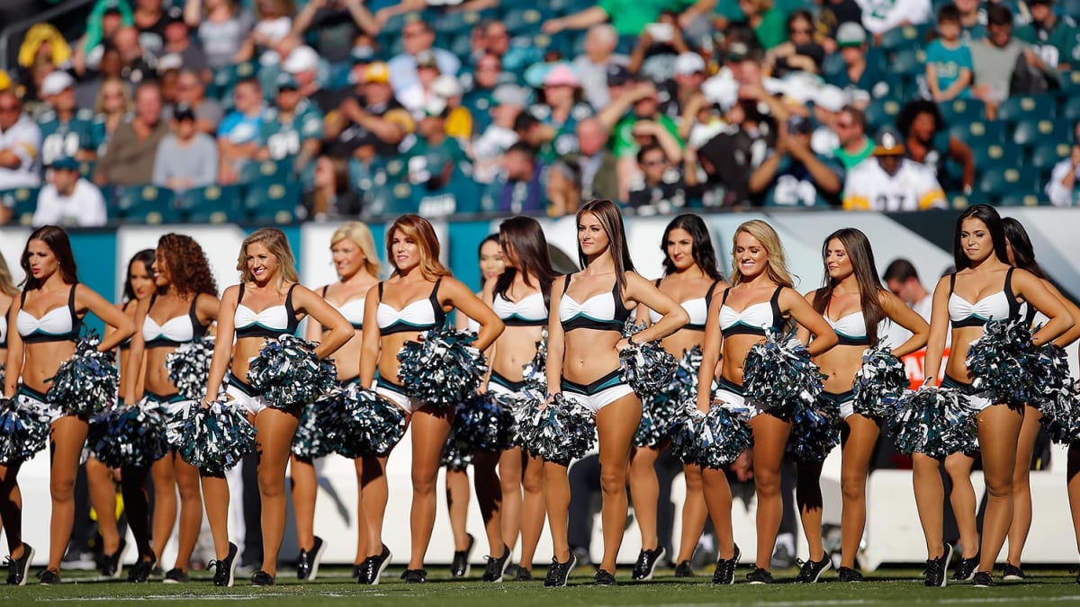 NFL Week 3: Cheerleader Takeover