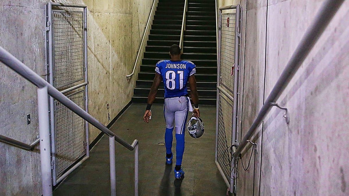 Detroit Lions receiver Calvin 'Megatron' Johnson retires from the NFL at  age 30 - Los Angeles Times