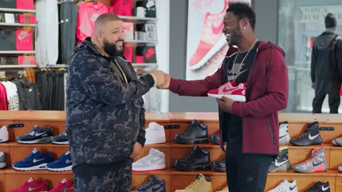 NFL Star Antonio Brown Talks DJ Khaled, Nike & Champs Sports - WearTesters