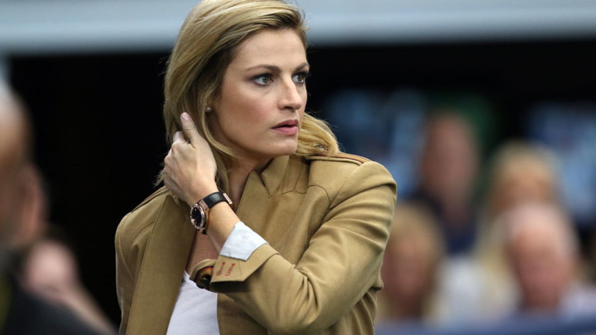 Erin Andrews Saves V-Day as Anti-Hero for Her Sports Brand