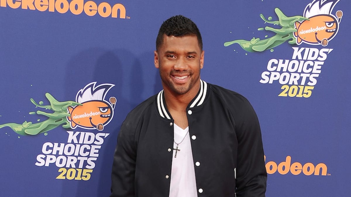 SpongeBob, slime and … Russell Wilson. Nickelodeon's circle grows into  football and golf. - Sports Illustrated