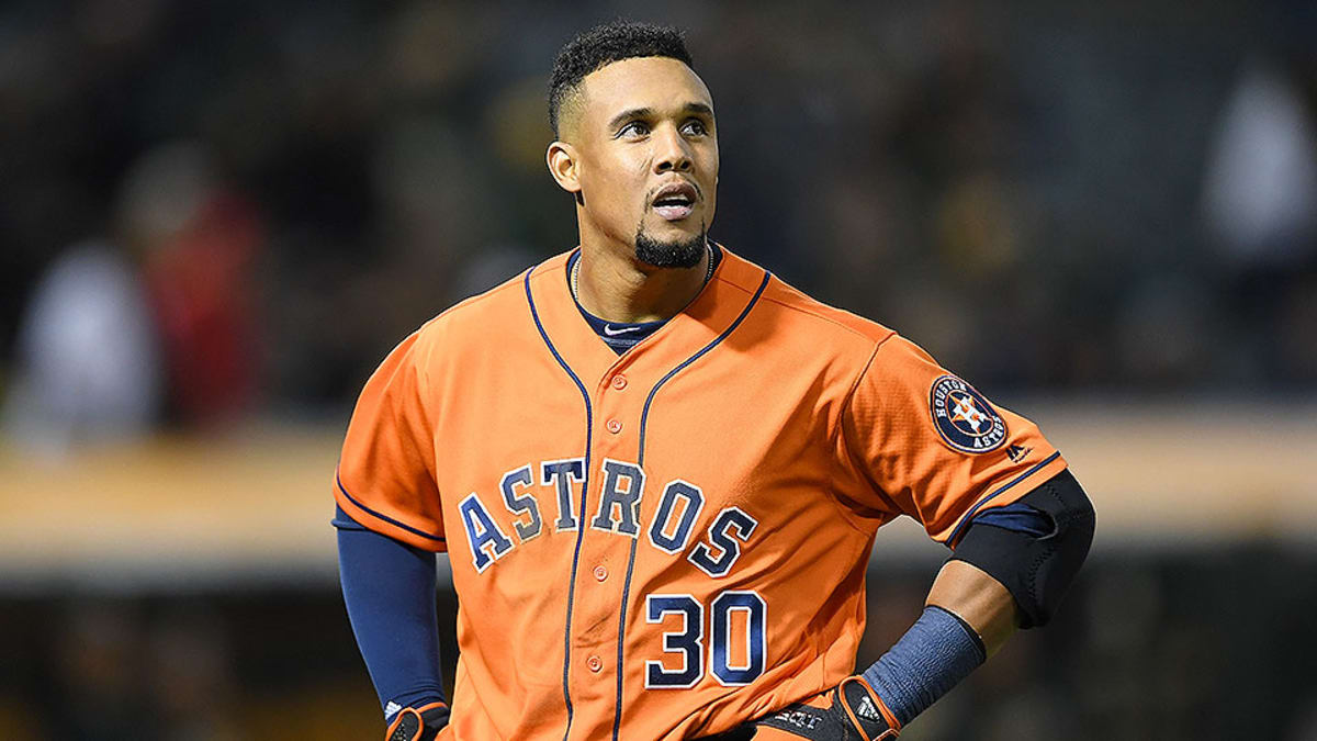 Astros insider: Carlos Correa's May struggles rear ugly head in