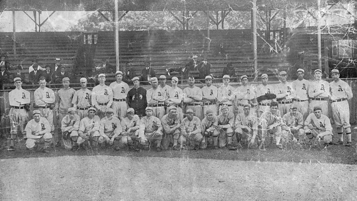 Lot Detail - Circa 1913-1914 Philadelphia Athletics Road Uniform (MEARS)