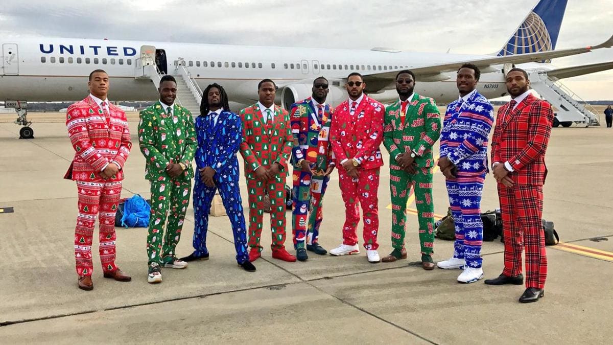 NFL Week 16 fashion - Players arrive in the Christmas spirit - ESPN