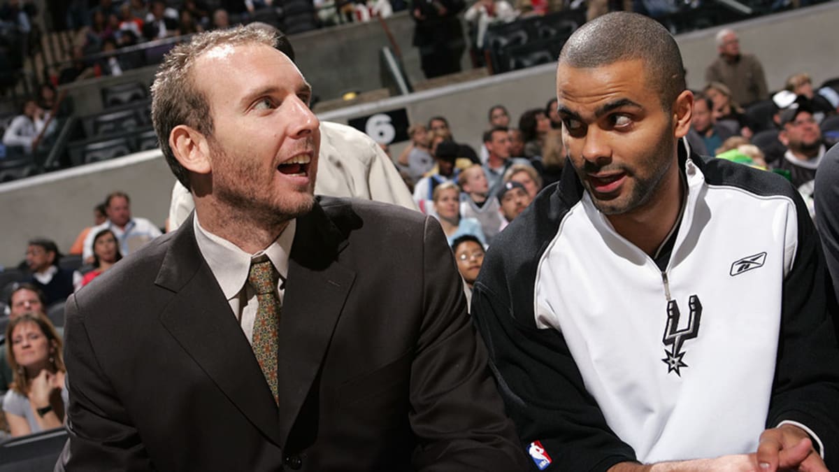 Ailing Nets hire San Antonio's Sean Marks as general manager