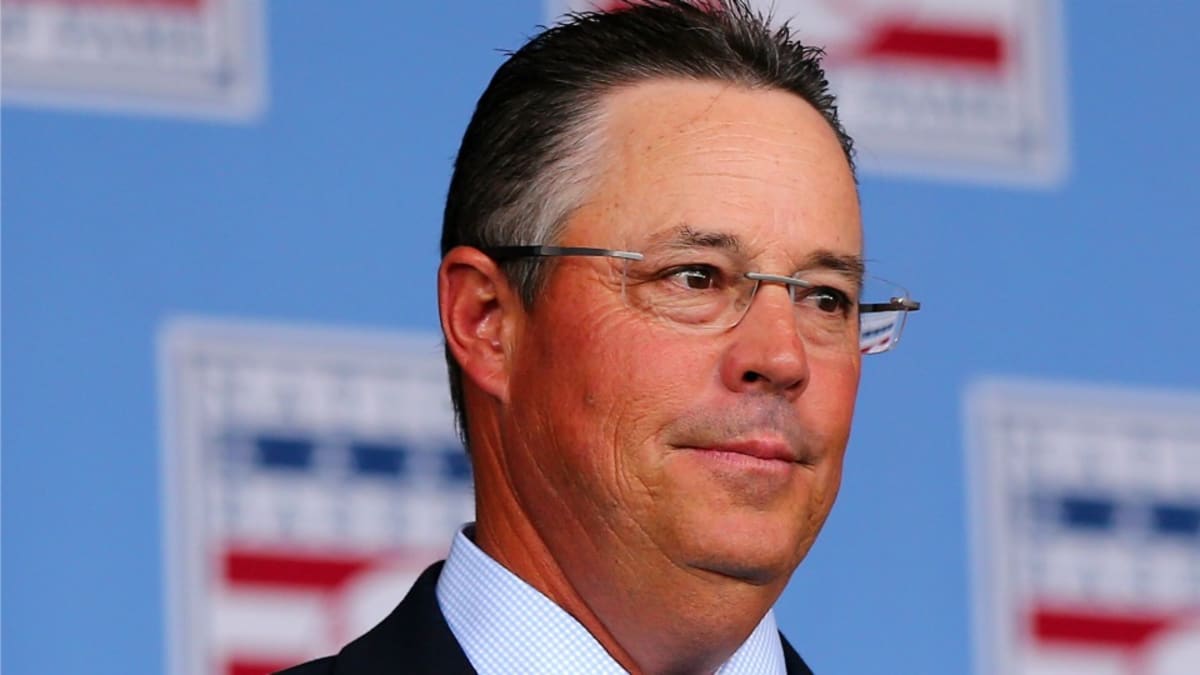 Greg Maddux Was A 'Sick' Prankster Who Terrified Teammates In The  Lockerroom