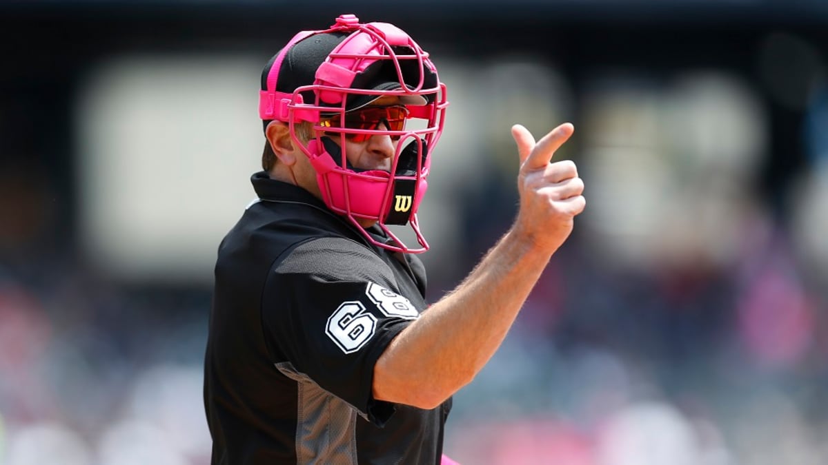 Astros to wear pink hats at next game in honor of Mother's Day - ABC13  Houston