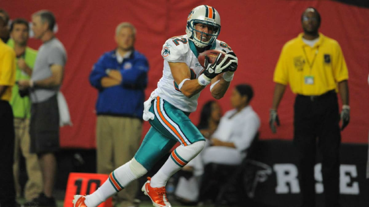 Hartline agrees to five-year deal with Dolphins