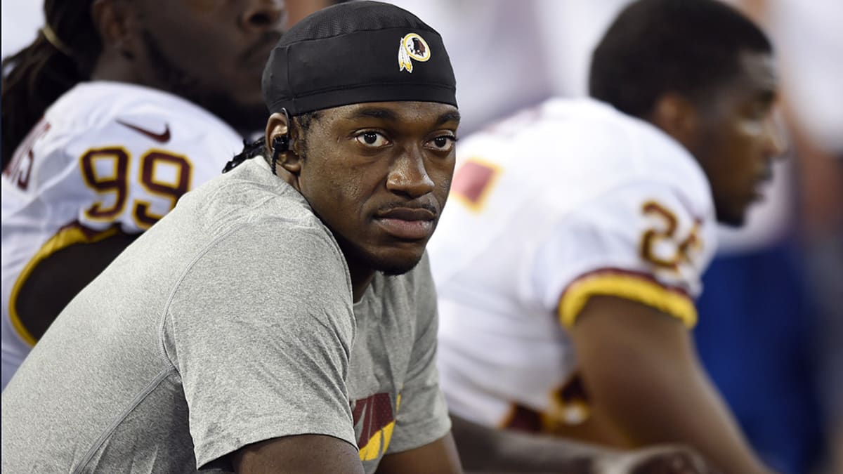 Redskins QB Robert Griffin III's most unfortunate events - Page 3