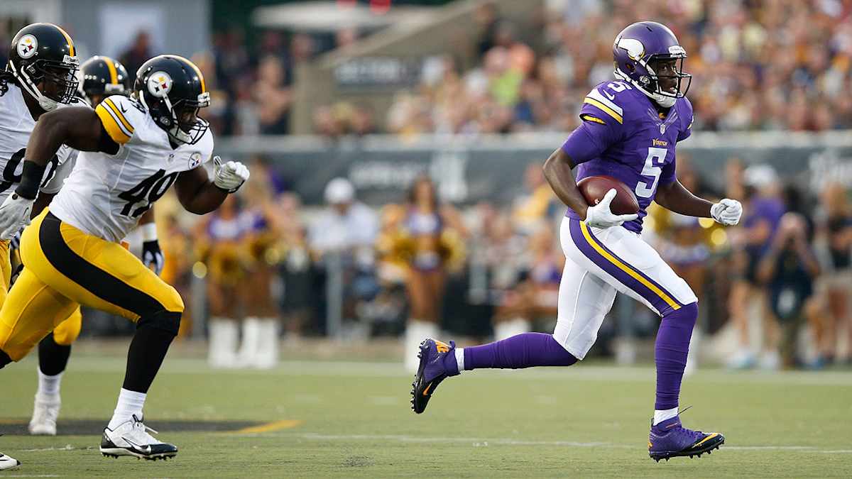 Anthony Barr of the Minnesota Vikings gets set against the Pittsburgh  News Photo - Getty Images