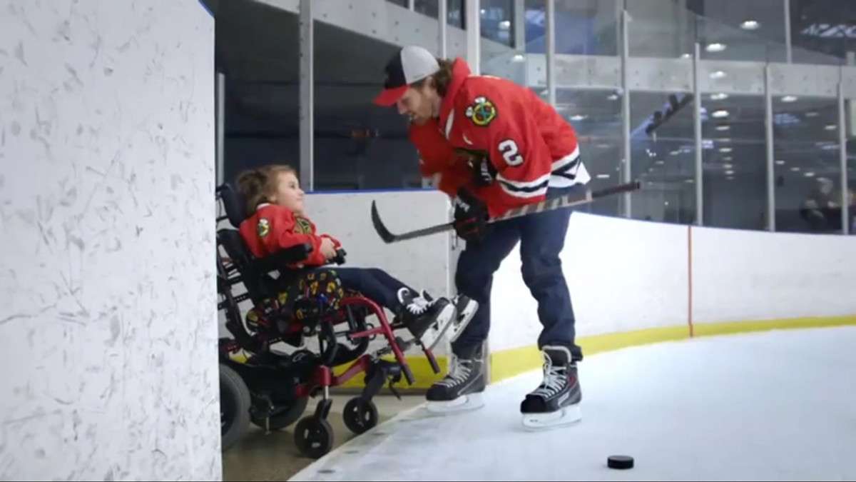 Dallas Stars grant young hockey fan's wish to be on the team