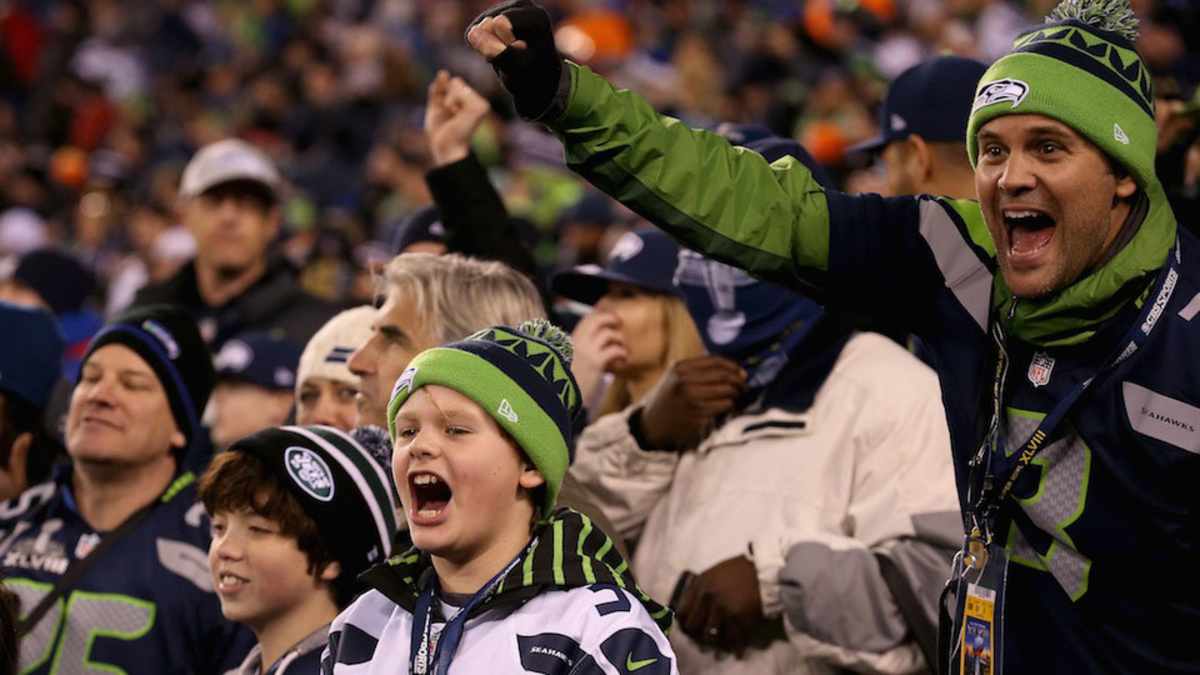 2015 Super Bowl ticket prices: Average cost of each game - Sports  Illustrated