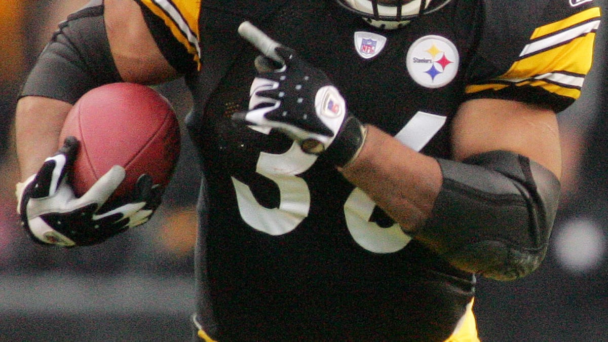 Bus stop; Steelers great Jerome Bettis bulls way into Hall - Sports  Illustrated