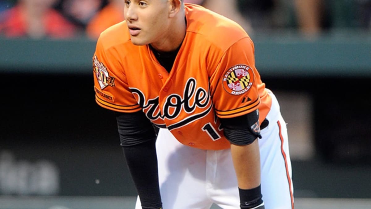 Orioles' Manny Machado leaves game with gash after taking spike to
