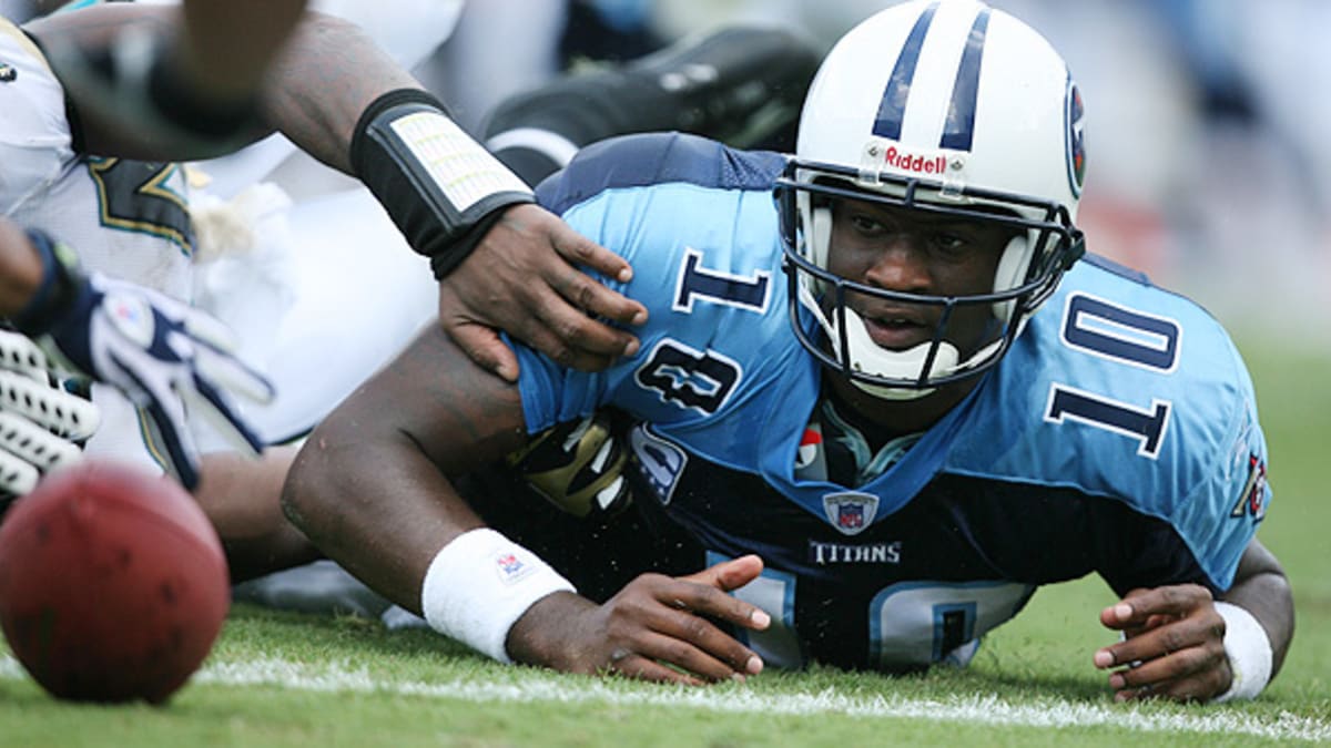 Browns to work out QB Vince Young 