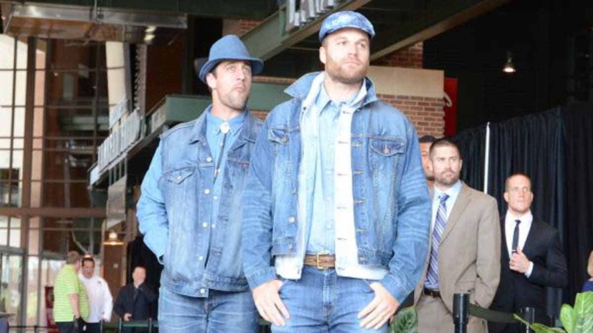 Green Bay packer Aaron Rodgers wore a ton of denim to the team's welcome  back luncheon - Sports Illustrated