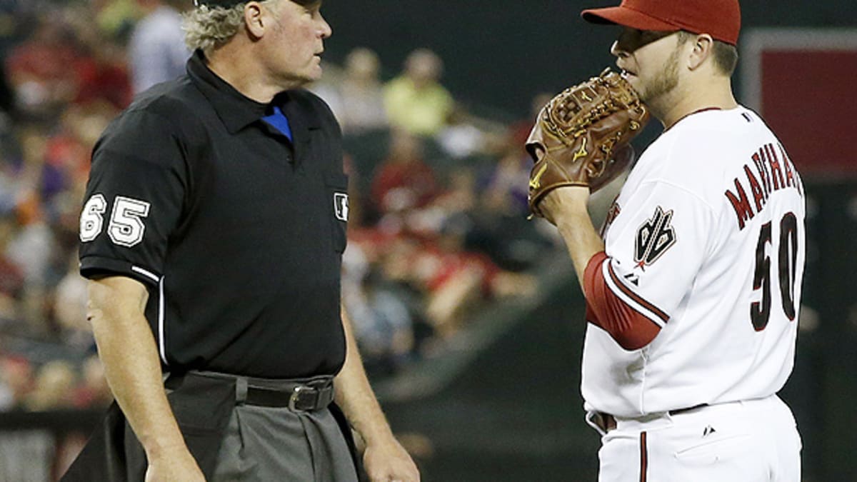 Ryan Braun gets beaned by Diamondbacks