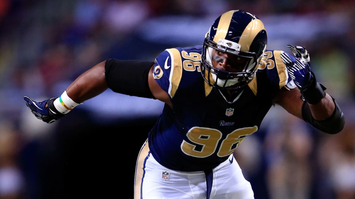 ESPN apologizes for report on Michael Sam's showering habits