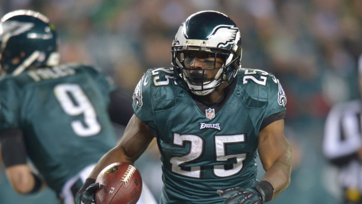 NFL rumors: Would Ex-Eagles RB LeSean McCoy take a backseat to