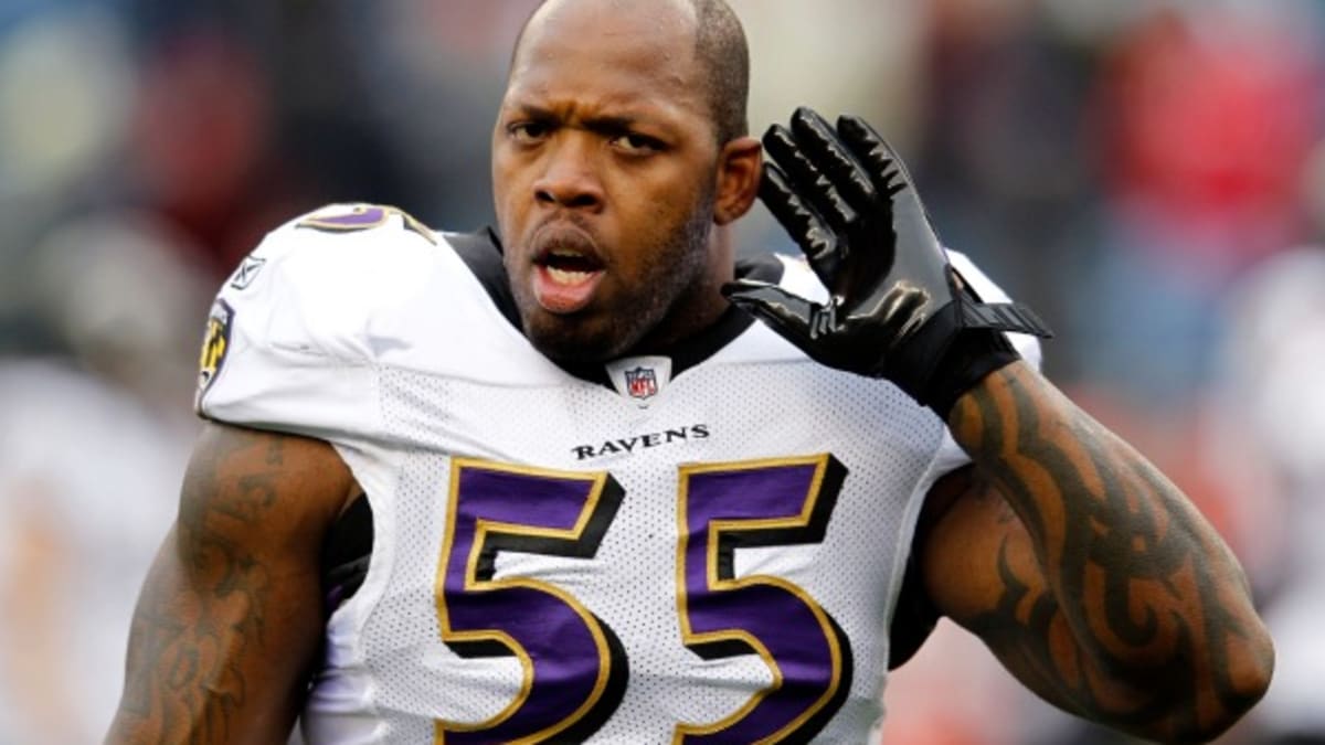 Terrell Suggs claimed off waivers by Chiefs - Sports Illustrated