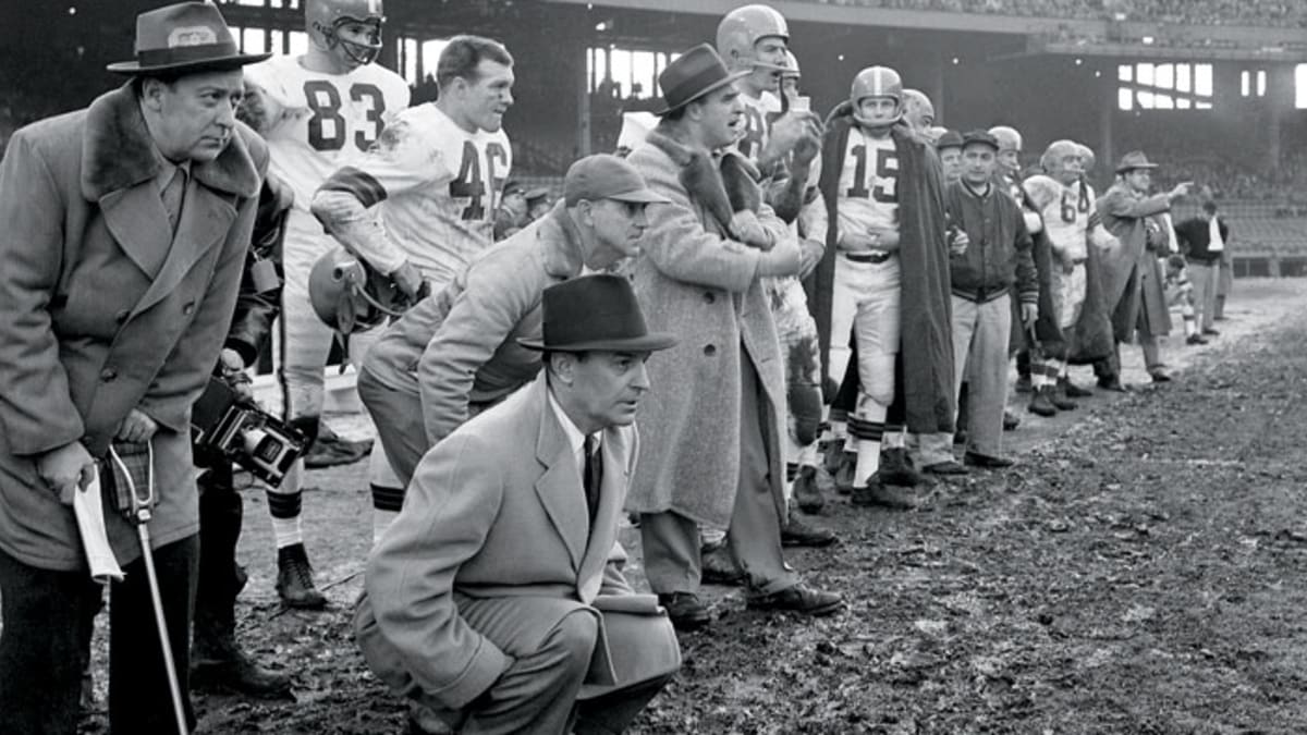 Paul Brown fired as Browns coach by Art Modell 60 years ago