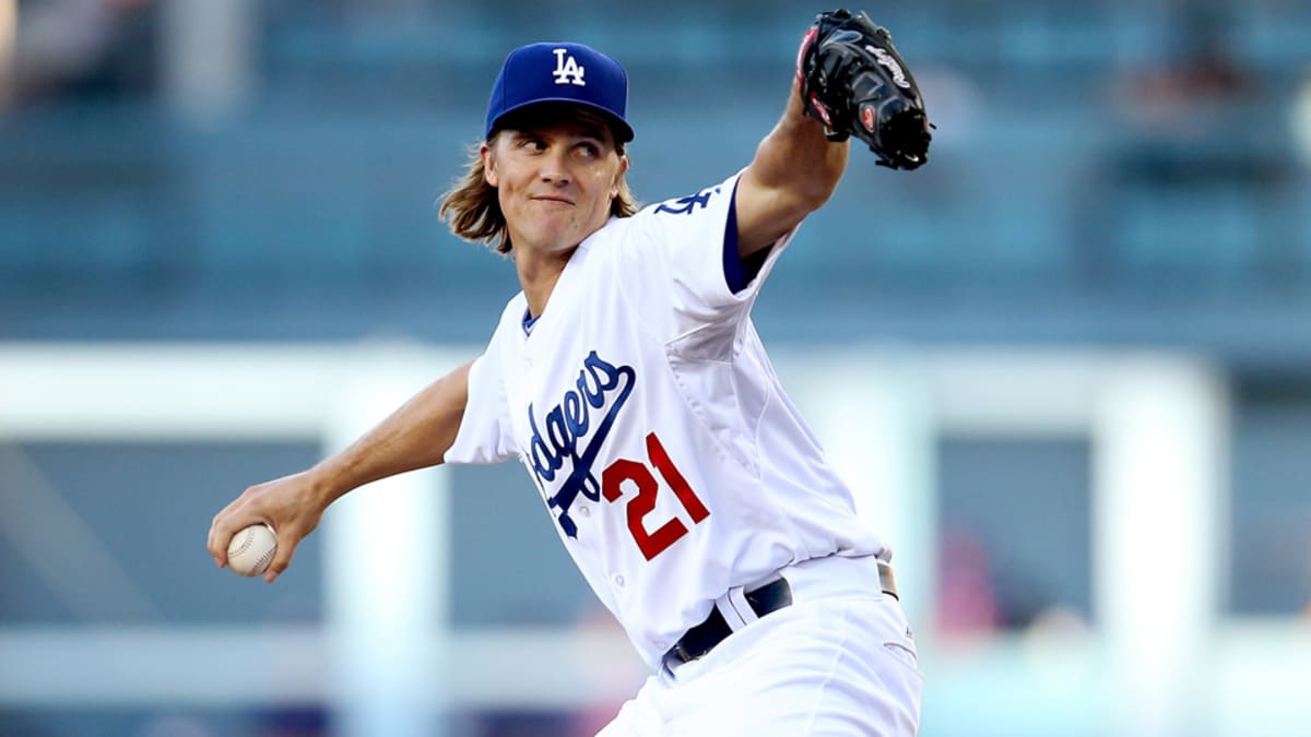 Zack Greinke opts out of contract and becomes free agent 