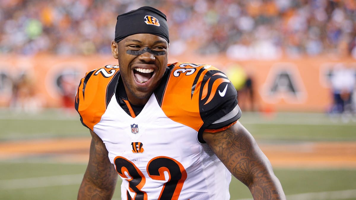 Former Bengals RB Jeremy Hill retires from football