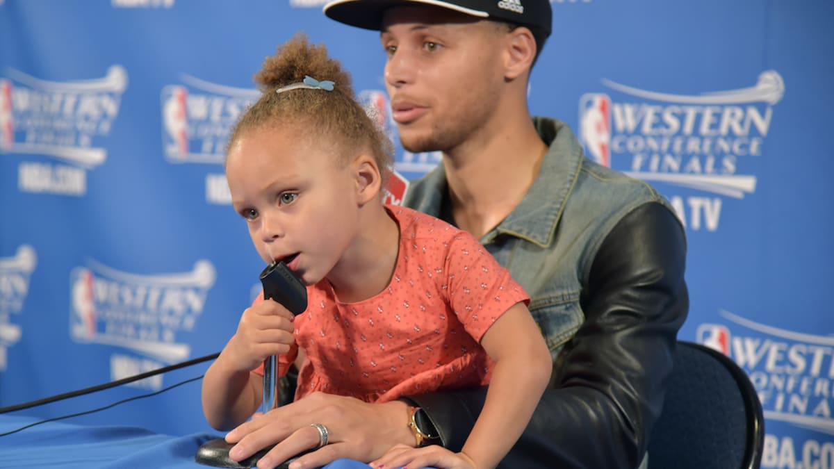 Stephen Curry family: Warriors star discusses daughter Riley - Sports  Illustrated