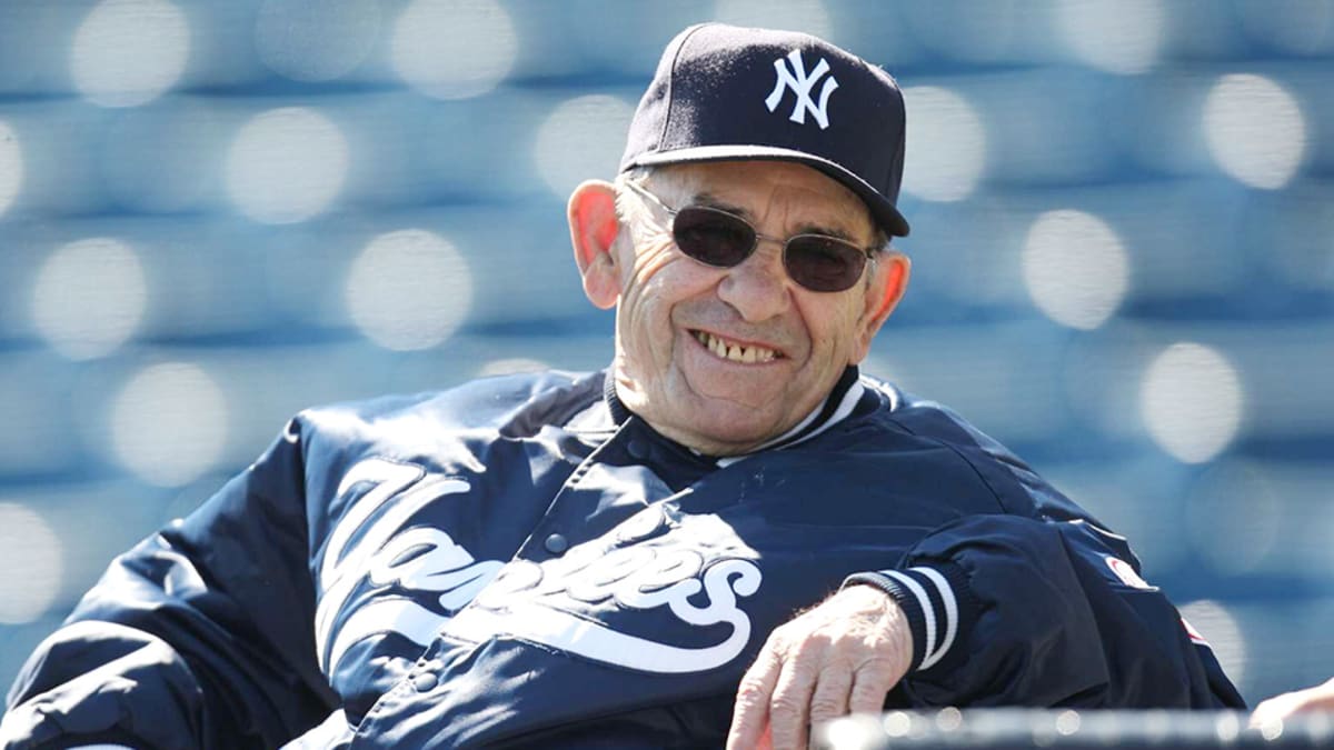 Hall of Fame catcher Yogi Berra dies at 90 - The Washington Post