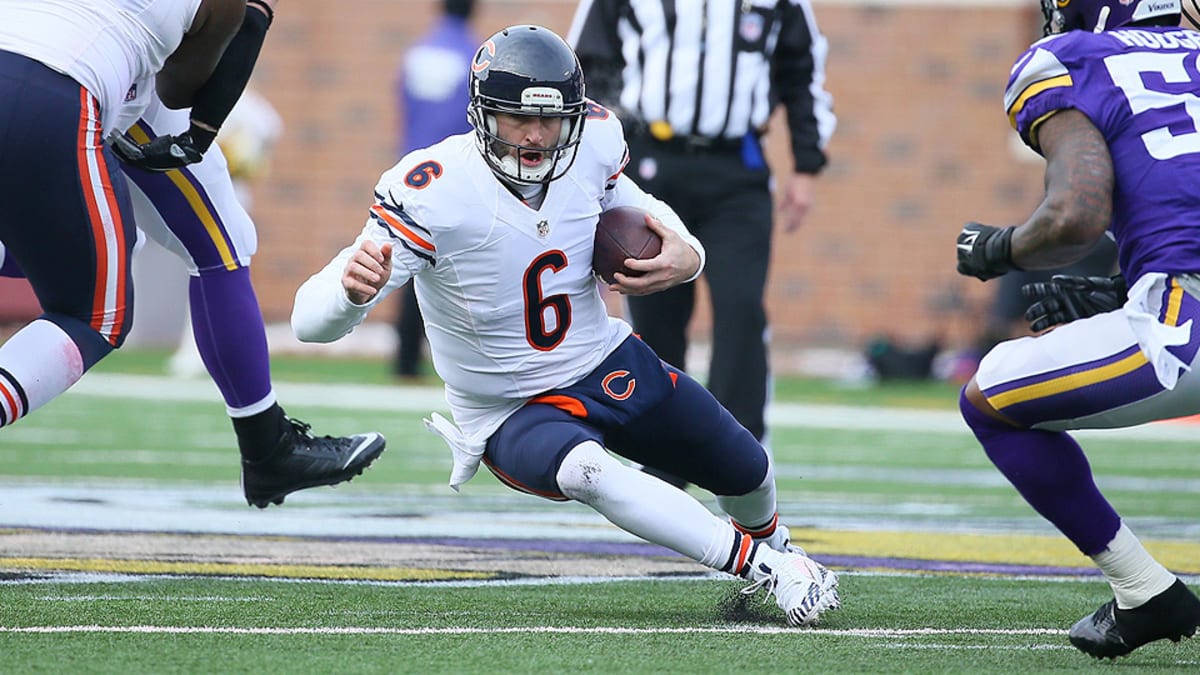 CHART: Jay Cutler Is Now the Highest-Paid Player in the NFL