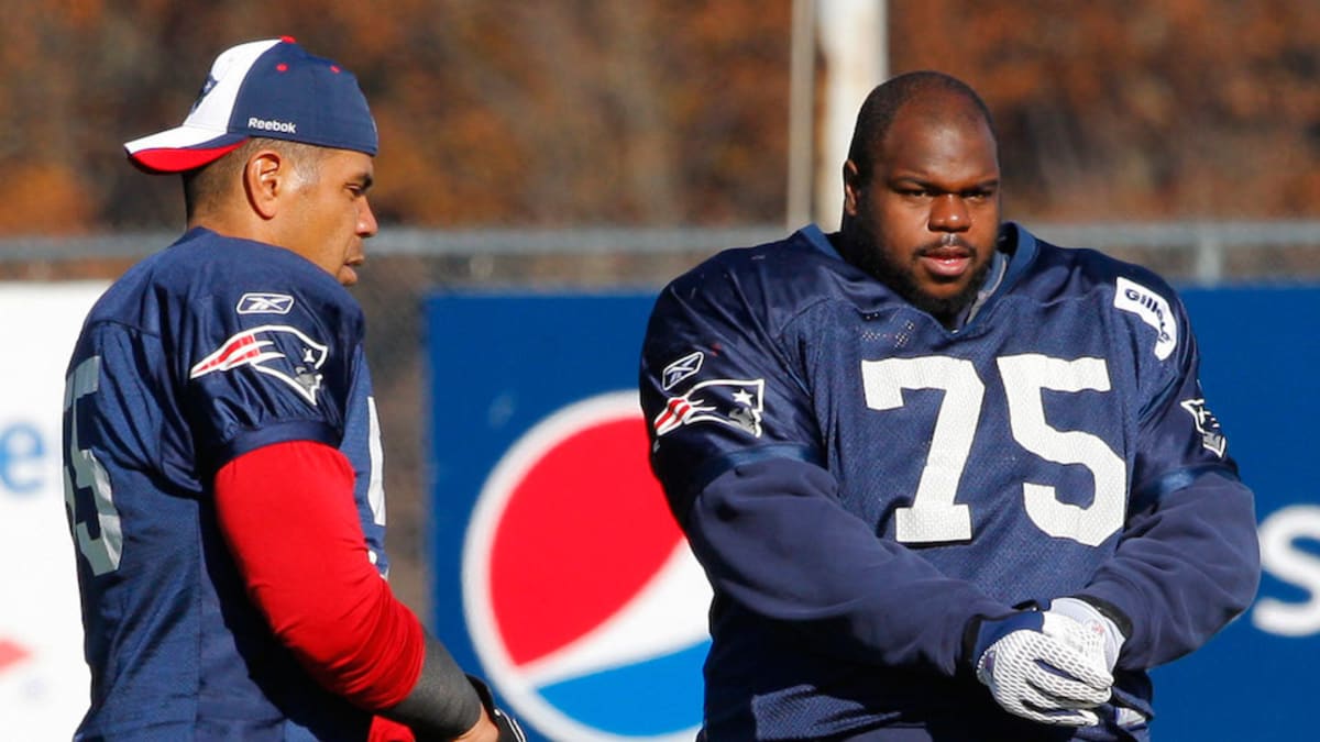 Fan wearing Vince Wilfork jersey is shocked to find Vince Wilfork RIGHT  THERE 