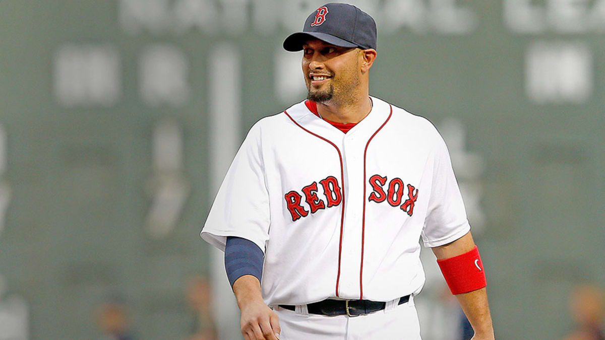 Given another chance, Victorino becomes hero Red Sox needed