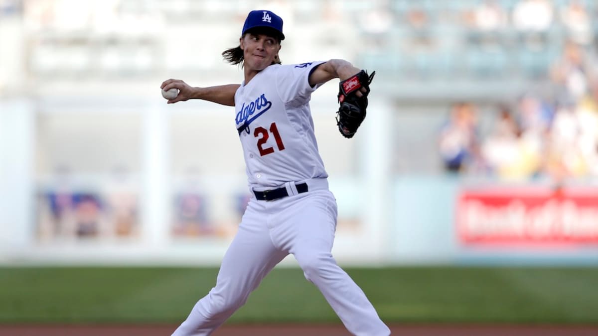 Dodgers' Zack Greinke gives up $71 million, becomes free agent