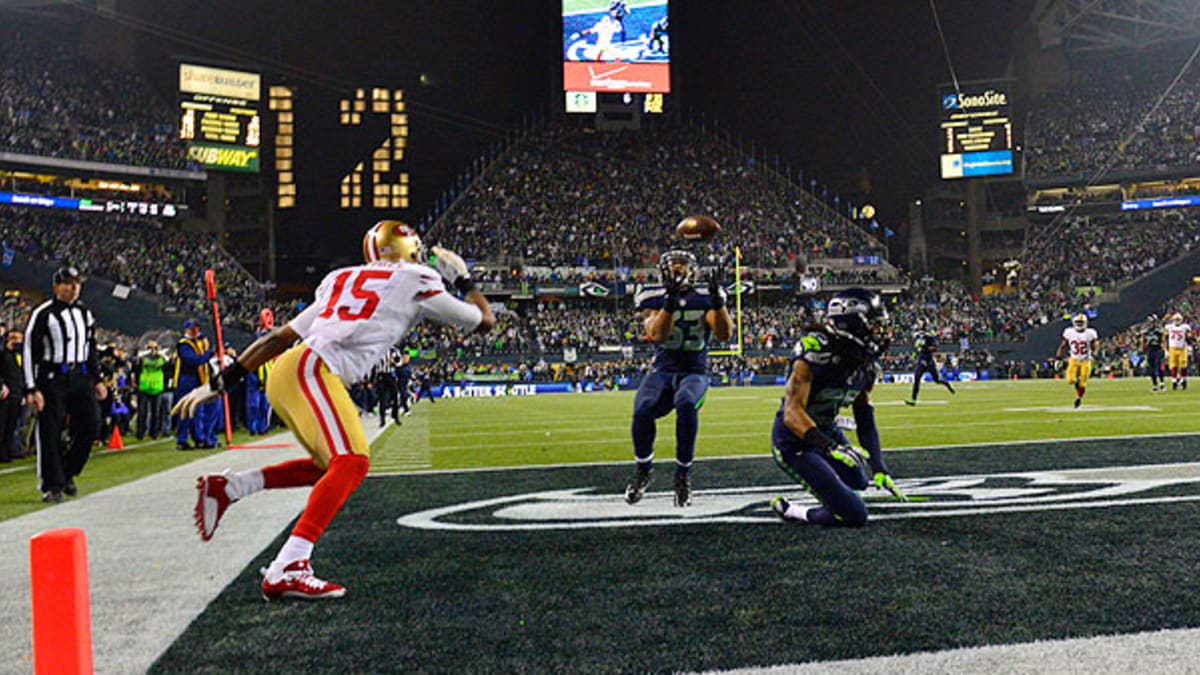 Seattle Seahawks Trail San Francisco 49ers at Halftime After Brutal  Momentum-Changing Fumble - Sports Illustrated Seattle Seahawks News,  Analysis and More