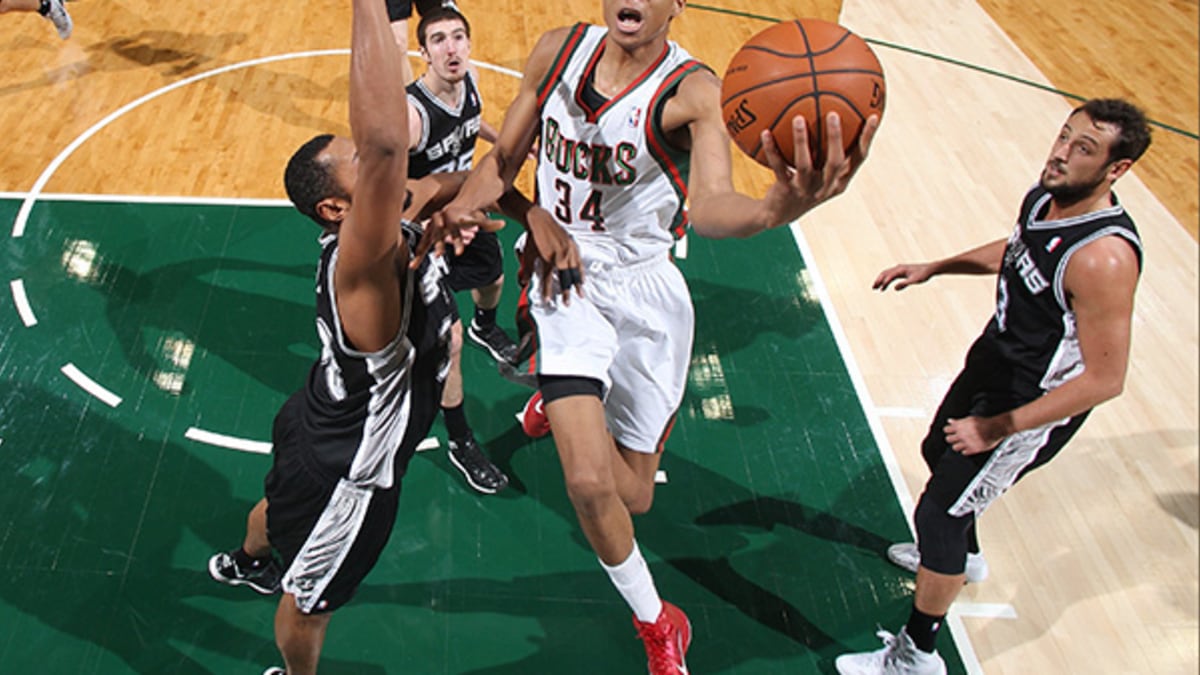 Growing Giannis: Bucks' rookie has grown more than an inch since draft day  - Sports Illustrated