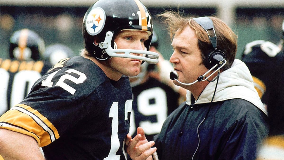 Pittsburgh Steelers coach Chuck Noll wears a happy face as he watches his  team workout at training camp in Thousand Oaks, Calif., Dec. 27, 1983. The  Steelers, escaping from the bitter weather