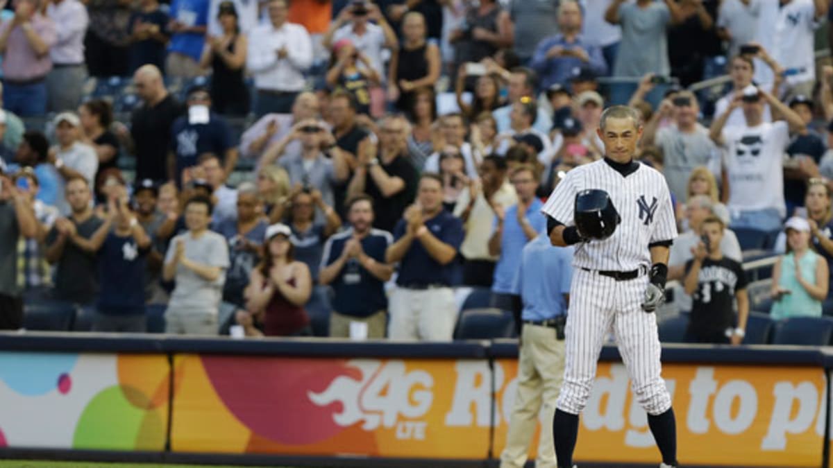 Ichiro Suzuki: How Japanese fans react to Yankees uniform 