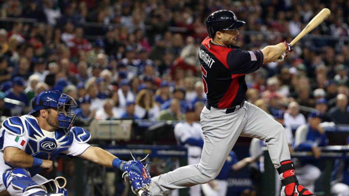 Phillies' first baseman tops Mets' Wright to win Home Run Derby