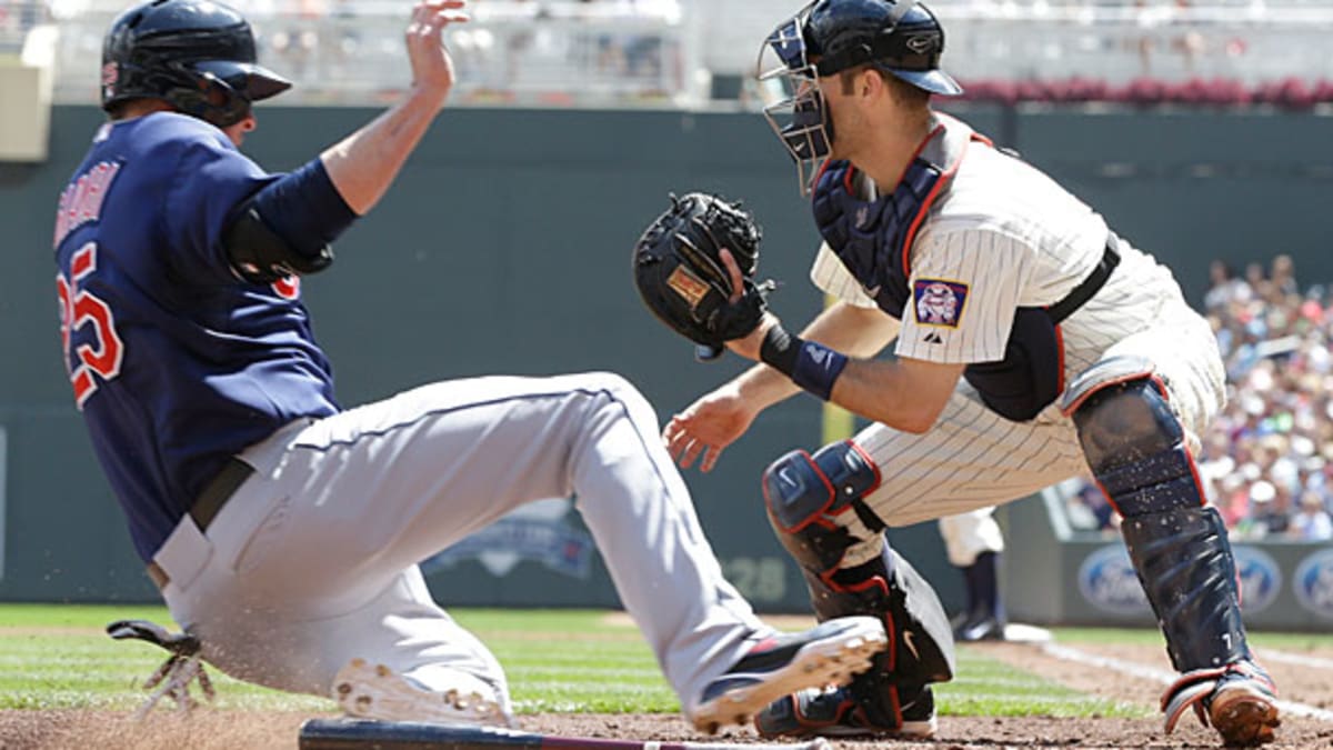 Affordable contract would keep Joe Mauer in good standing with Twins,  community