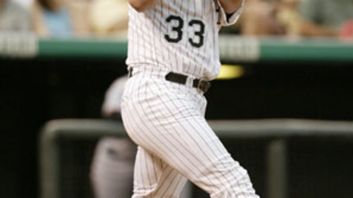 Larry Walker makes strides in Hall of Fame vote, but still falls short