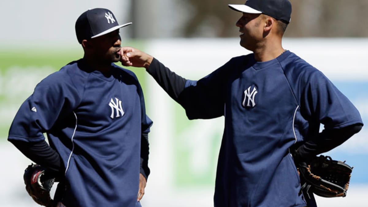 Jeter takes first batting practice since injury