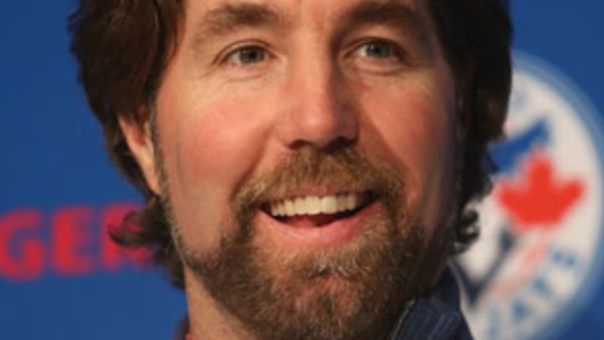 R.A. Dickey opens up about being sexually abused as a child in new