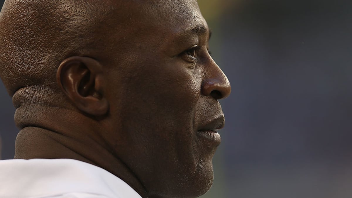 Firing Lovie: Chicago Bears better off without Lovie Smith? - Windy City  Gridiron