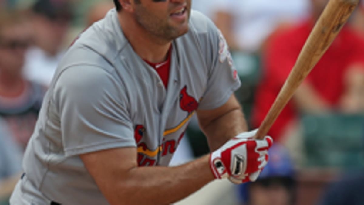 Rangers among teams interested in free agent Lance Berkman