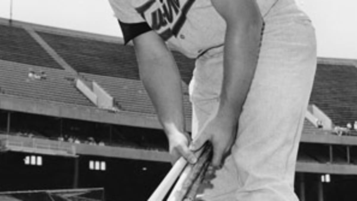 Hall of Famer Killebrew dies at 74