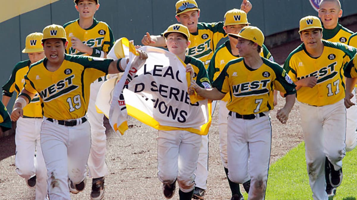 Pirates win Clinton Little League championship