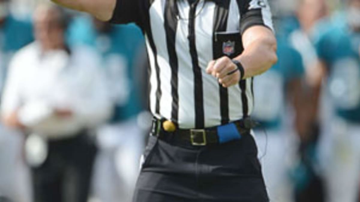 Steve Rushin: Ed Hochuli unplugged: his life outside the stripes