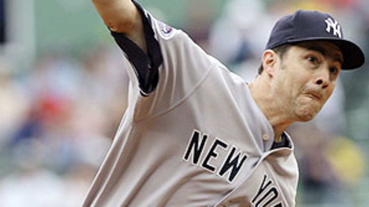 Examining some recent Hall of Fame hat decisions as Mike Mussina