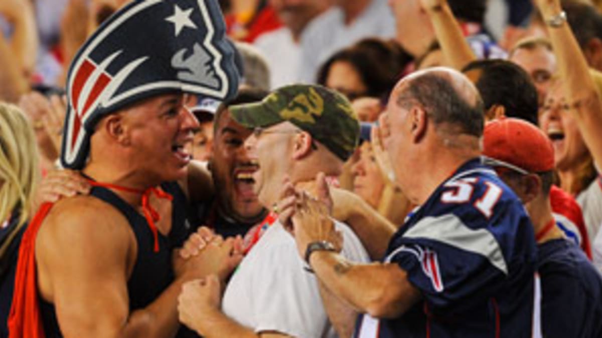 Steve Rushin: Welcome to the jungle: scenes from an NFL game - Sports  Illustrated